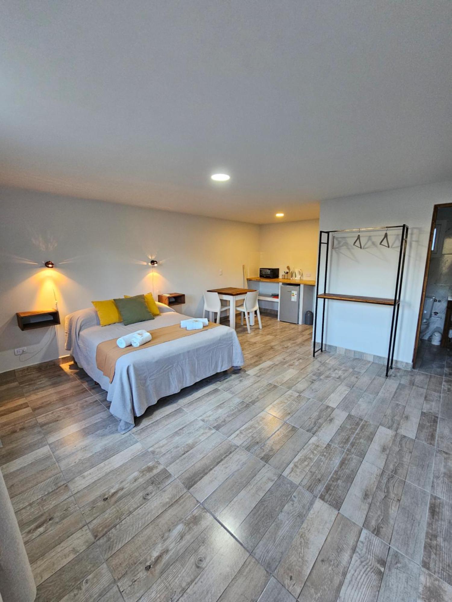 Alameda Apart El Calafate Buitenkant foto
